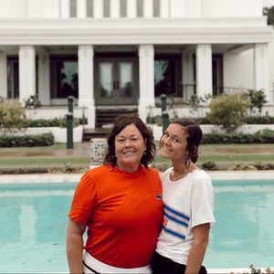 Meet your Posher, Rebecca